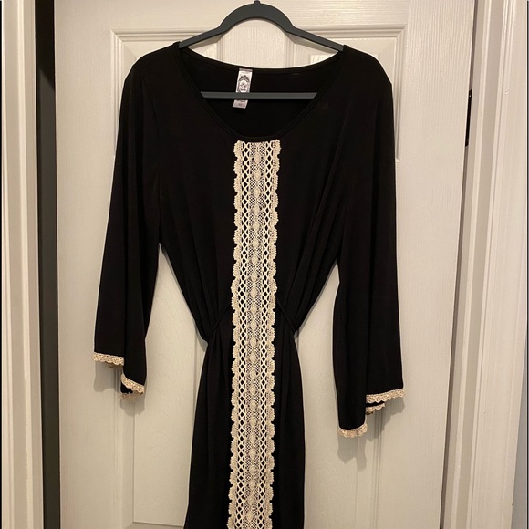 Black and Tan dress - Picture 1 of 5